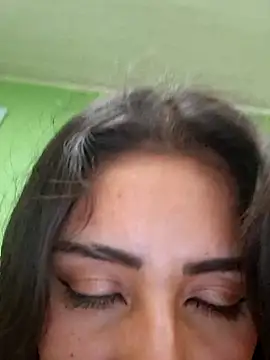 CAROLINE  07 online show from 11.10.25