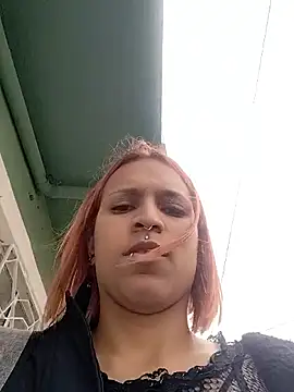 Snapshot of Zoe73_ chatting on 10.16.25 Zoe73 online show from 10.16.25