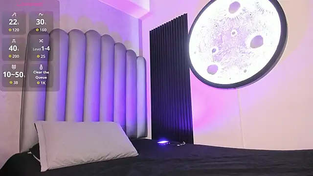  Leohot  online show from 10.21.25