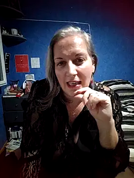 Feelineducentre online show from 10.07.25