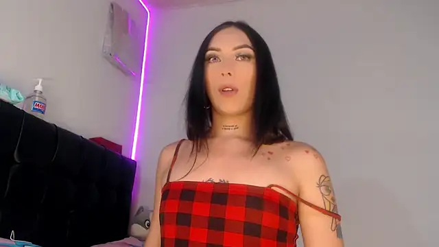 Megan Gil  online show from 02.25.26