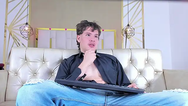 SEXYBOY VC online show from 10.23.25