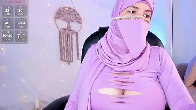 salma isawwii online show from 10.25.25