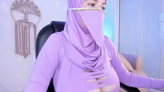 salma isawwii online show from 10.28.25