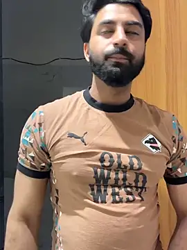 hottestboy03 online show from 02.18.26