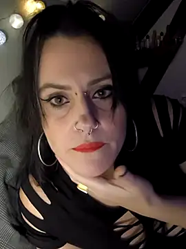 Snapshot of Sosso19squirt chatting on 10.15.25 Sosso19squirt online show from 10.15.25