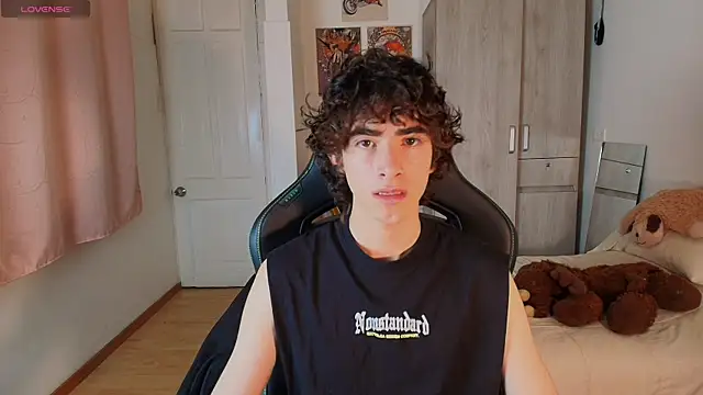 Nude Boy18 online show from 12.01.25