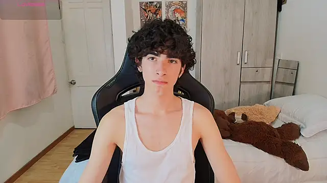 Nude Boy18 online show from 05.07.26