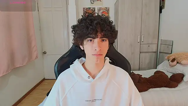 Nude Boy18 online show from 05.08.26