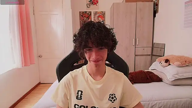 Nude Boy18 online show from 05.24.26