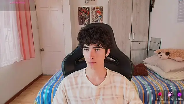 Nude Boy18 online show from 05.28.26