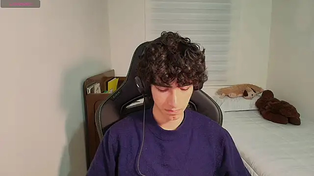 Nude Boy18 online show from 06.11.26