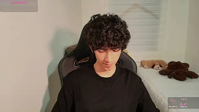 Nude Boy18 online show from 06.16.26