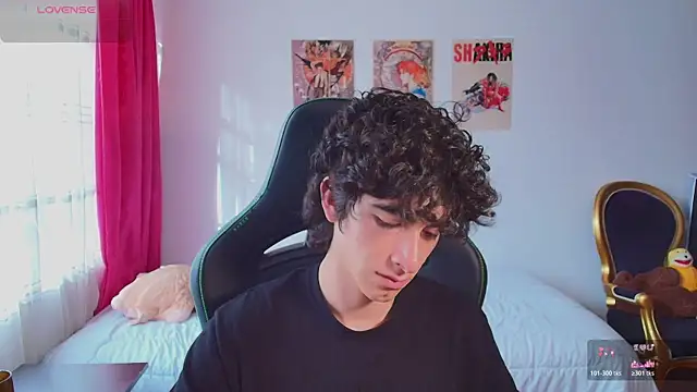 Nude Boy18 online show from 07.06.26