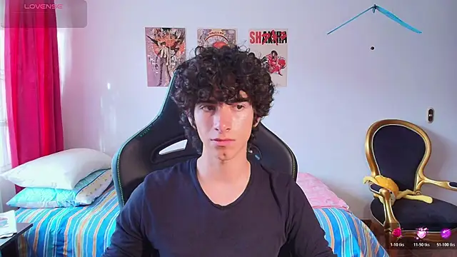 Nude Boy18 online show from 07.31.26