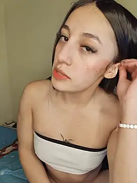 StefaniaFoxx  online show from 07.04.26