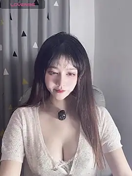 Snapshot of annacc999 chatting on 09.21.25 annacc999 online show from 09.21.25