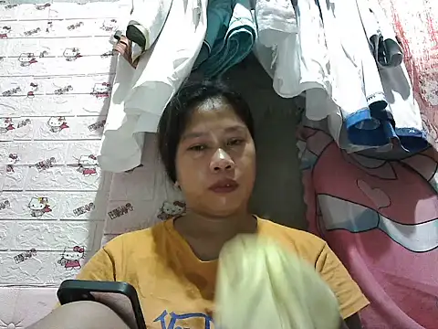 Snapshot of Pilipinalyn23 chatting on 06.13.26 Pilipinalyn23 online show from 06.13.26