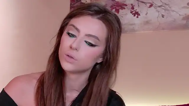 Snapshot of Sienna_Voss chatting on 07.25.26 Sienna Voss online show from 07.25.26