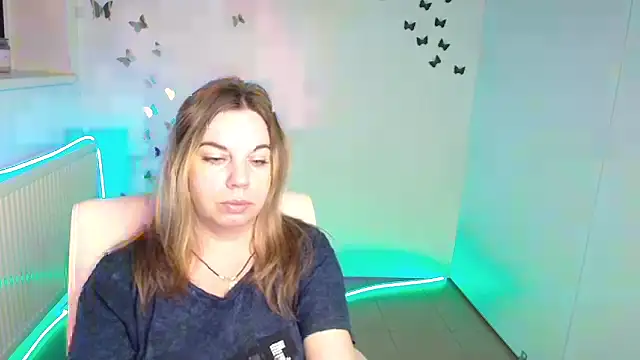Jessica Amore online show from 10.17.25