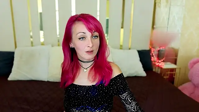 BrandyBloom online show from 10.12.25