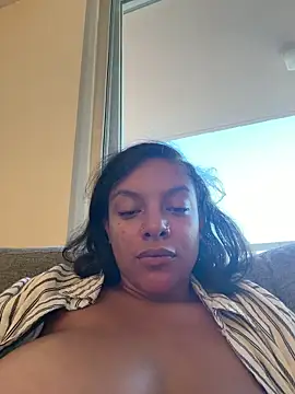 Snapshot of allybluee777 chatting on 06.17.26 allybluee777 online show from 06.17.26