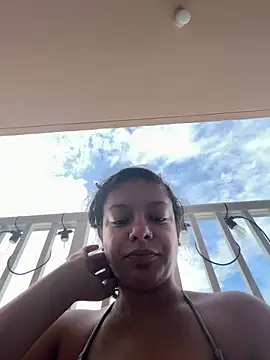 Snapshot of allybluee777 chatting on 06.19.26 allybluee777 online show from 06.19.26