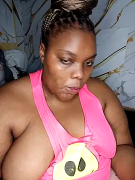 chubbybbw18 online show from 04.30.26