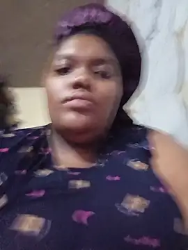 Snapshot of chubbybbw18 chatting on 05.25.26 chubbybbw18 online show from 05.25.26