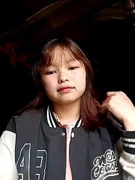 Snapshot of XoiXoi232 chatting on 10.26.25 XoiXoi232 online show from 10.26.25