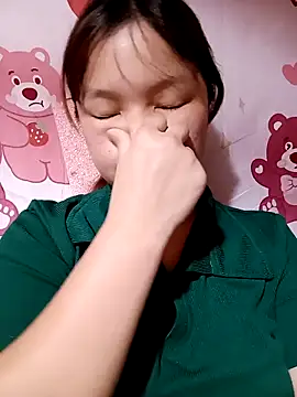 Snapshot of XoiXoi232 chatting on 11.05.25 XoiXoi232 online show from 11.05.25