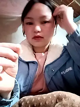 Snapshot of XoiXoi232 chatting on 01.15.26 XoiXoi232 online show from 01.15.26