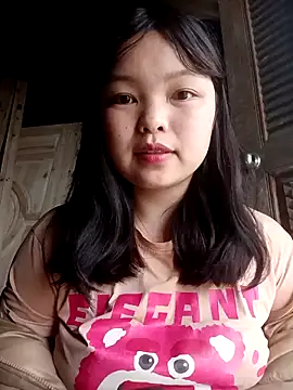 Snapshot of XoiXoi232 chatting on 02.15.26 XoiXoi232 online show from 02.15.26