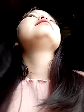 Snapshot of XoiXoi232 chatting on 03.19.26 XoiXoi232 online show from 03.19.26