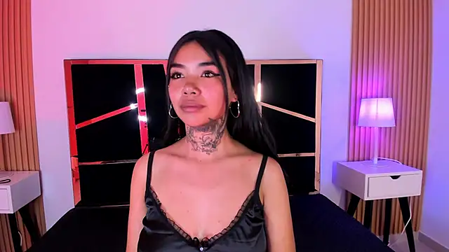 Celeeste18 online show from 11.04.25