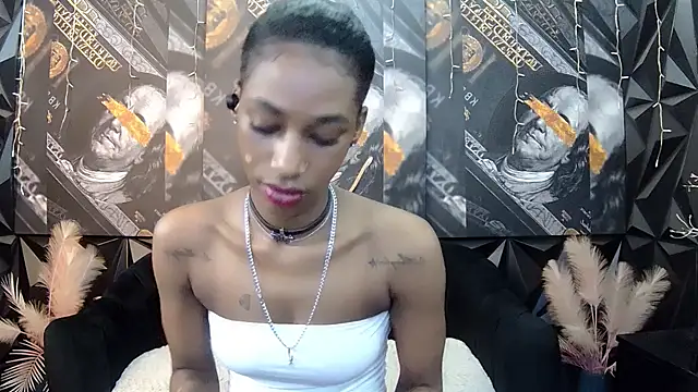 Lilmisbaddyxxx online show from 12.17.25