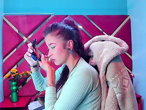 Snapshot of Kataleya_Luck chatting on 11.16.25 Kataleya Luck online show from 11.16.25