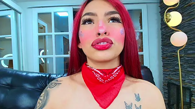 miss   abigail online show from 11.24.25