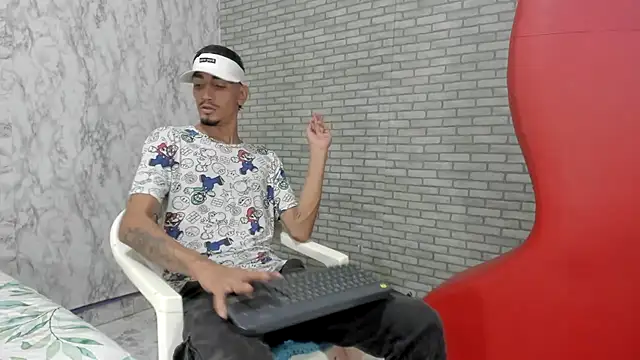 Sexvergon 26 online show from 11.30.25