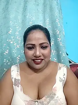 hornypriya696 online show from 10.09.25