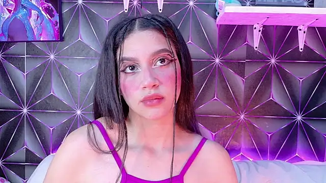 Megan Luxe online show from 10.01.25