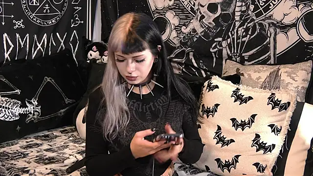 Paige Turner online show from 04.29.26