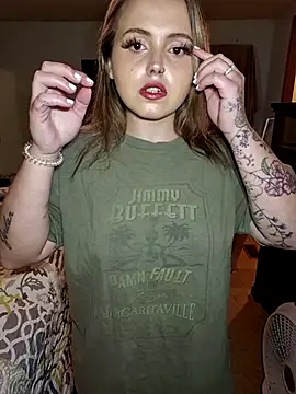 JuicyExxxperience online show from 11.12.25