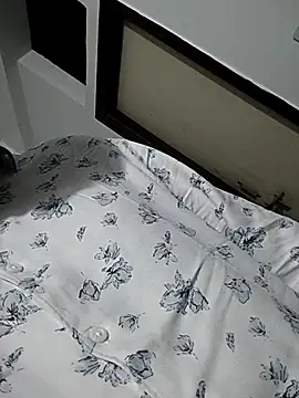 Satyachowdary199623 online show from 11.17.25