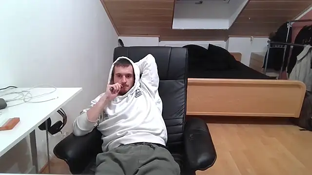 Bez3ybik online show from 10.18.25