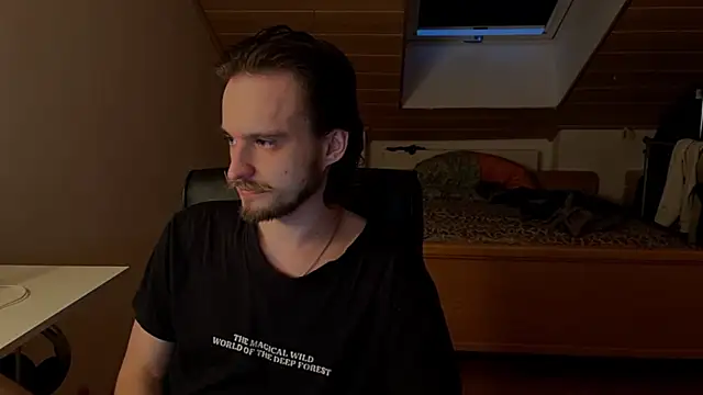 Snapshot of Bez3ybik chatting on 03.21.26 Bez3ybik online show from 03.21.26