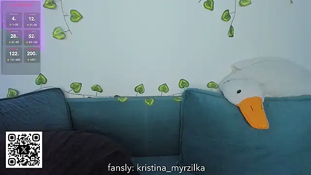 Snapshot of myrzilka chatting on 04.20.26 myrzilka online show from 04.20.26