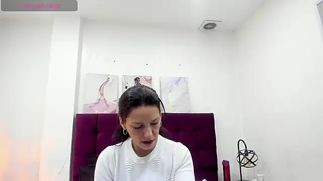 MashaPiink online show from 04.30.26