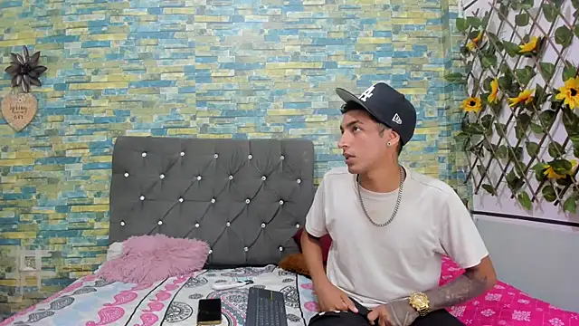 Snapshot of partdemonlatin666 chatting on 10.03.25 partdemonlatin666 online show from 10.03.25