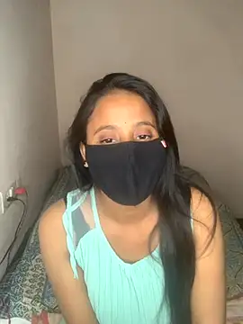 Snapshot of Priya_baby0 chatting on 11.14.25 Priya baby0 online show from 11.14.25